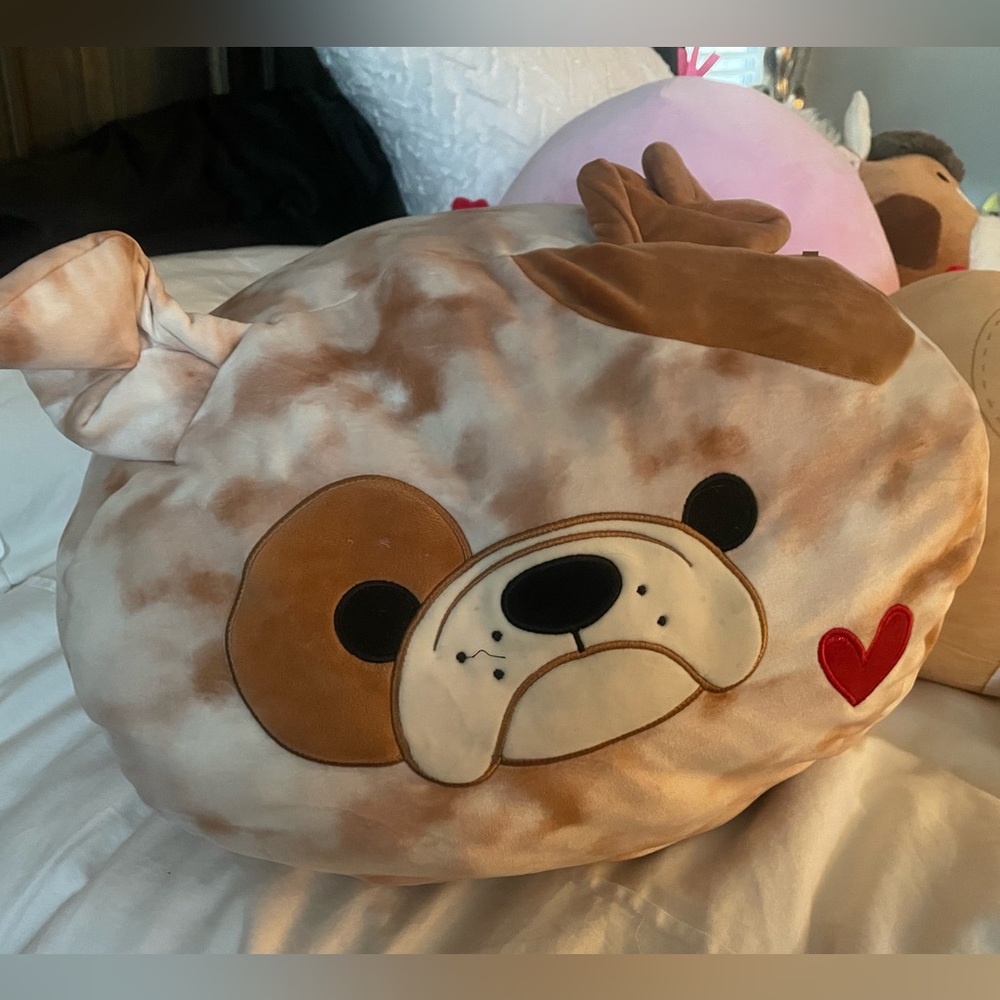 Dog squishmellow